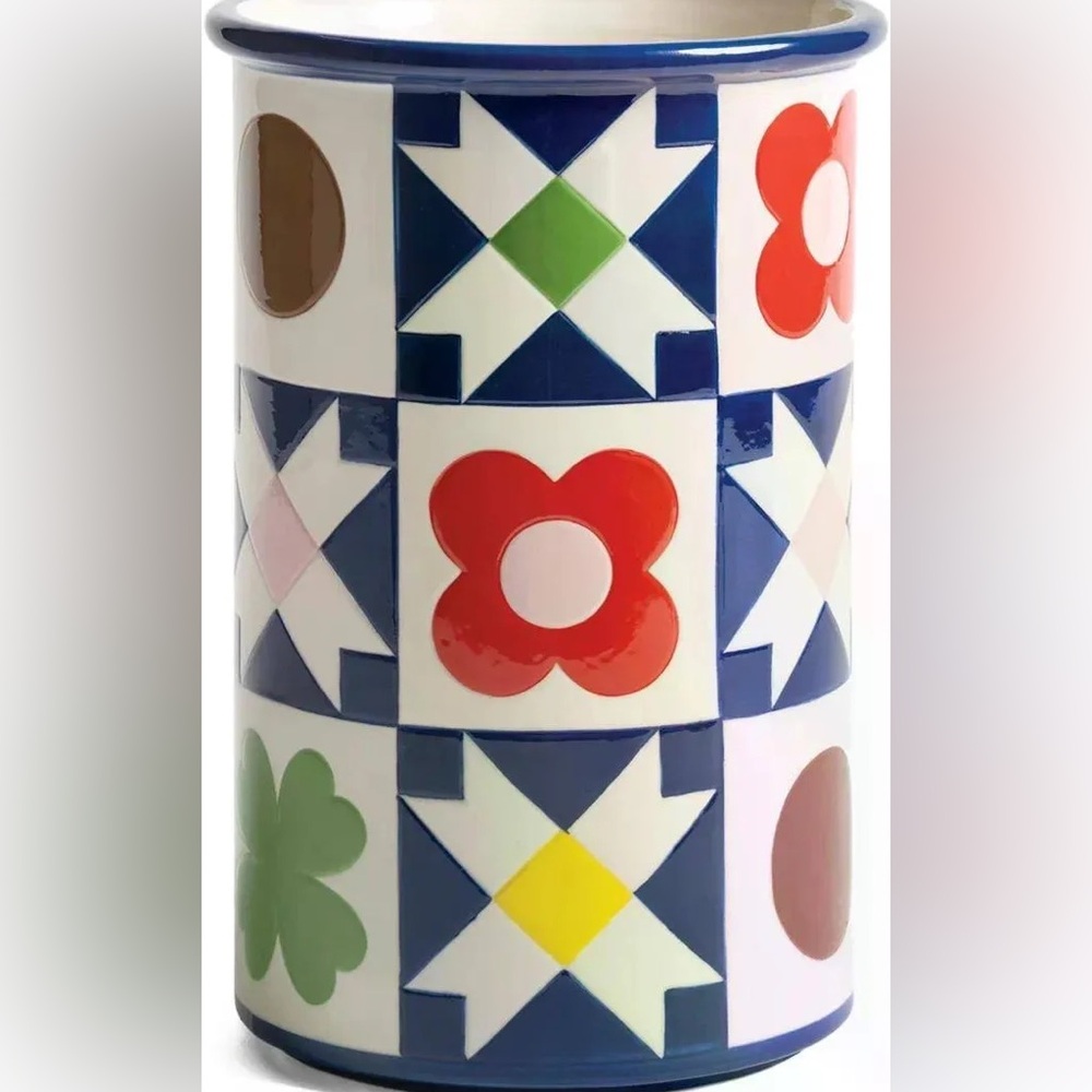 &Klevering.. NWOT. Folk Art Inspired Vase. Stoneware. Patch Quilt Patten.